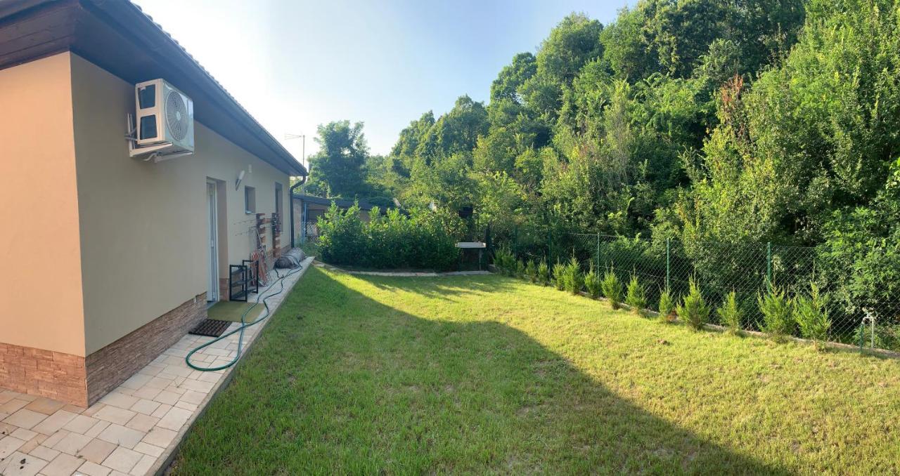 House Carlo Ponty Apartment Tass Bagian luar foto